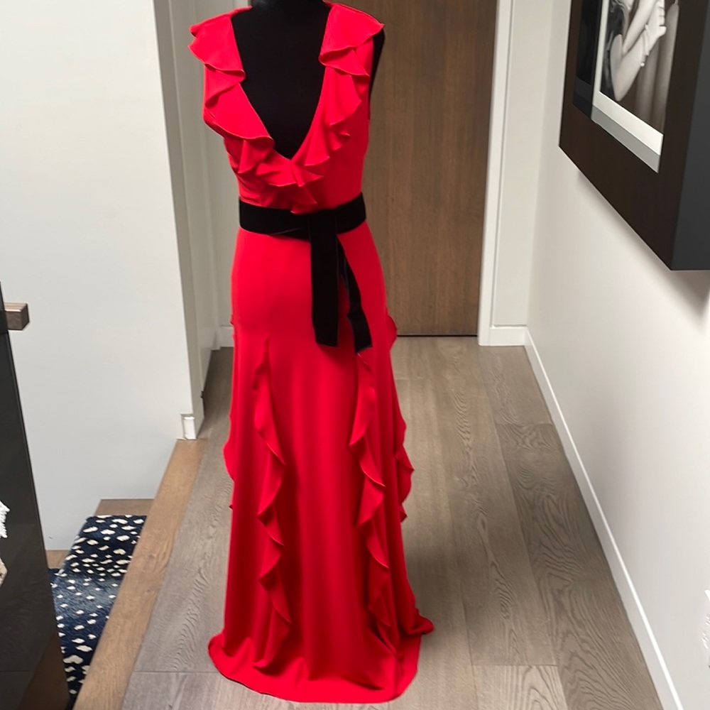 Gucci stretch jersey evening gown with velvet wrap belt